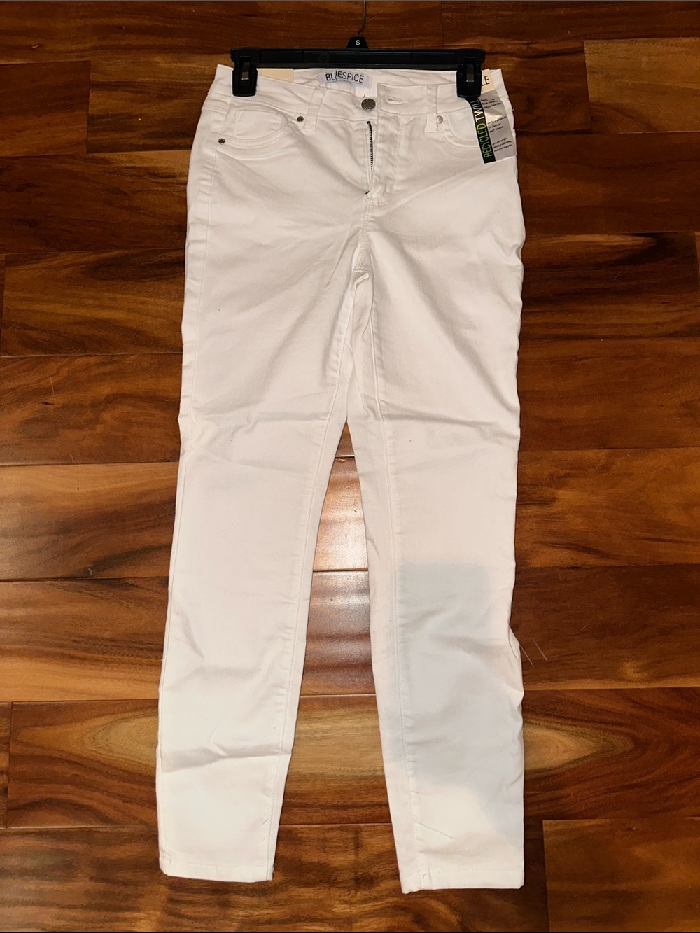 Blue Spice Women’s White Skinny Jeans